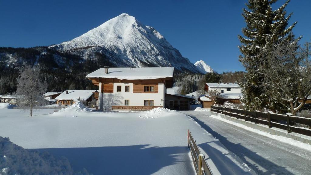Apartamento Haus Witting Leutasch Exterior foto